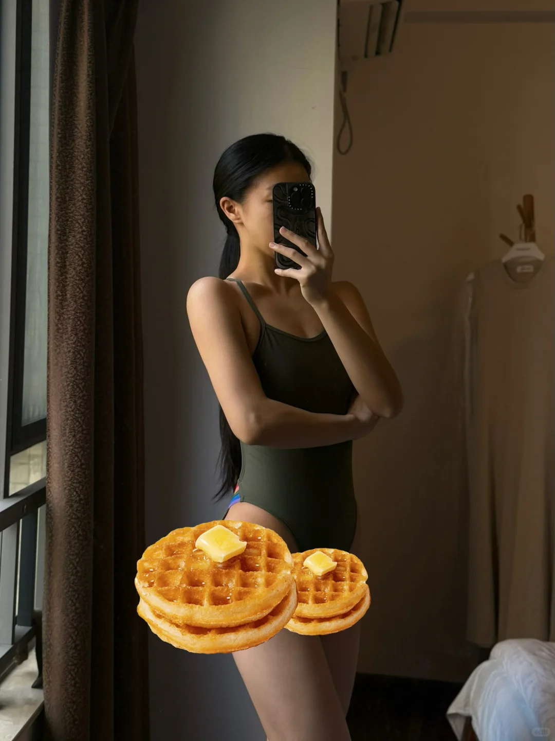 泳池到底有谁啊?