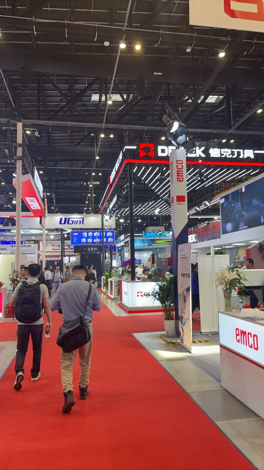 国际机床展逛了一圈