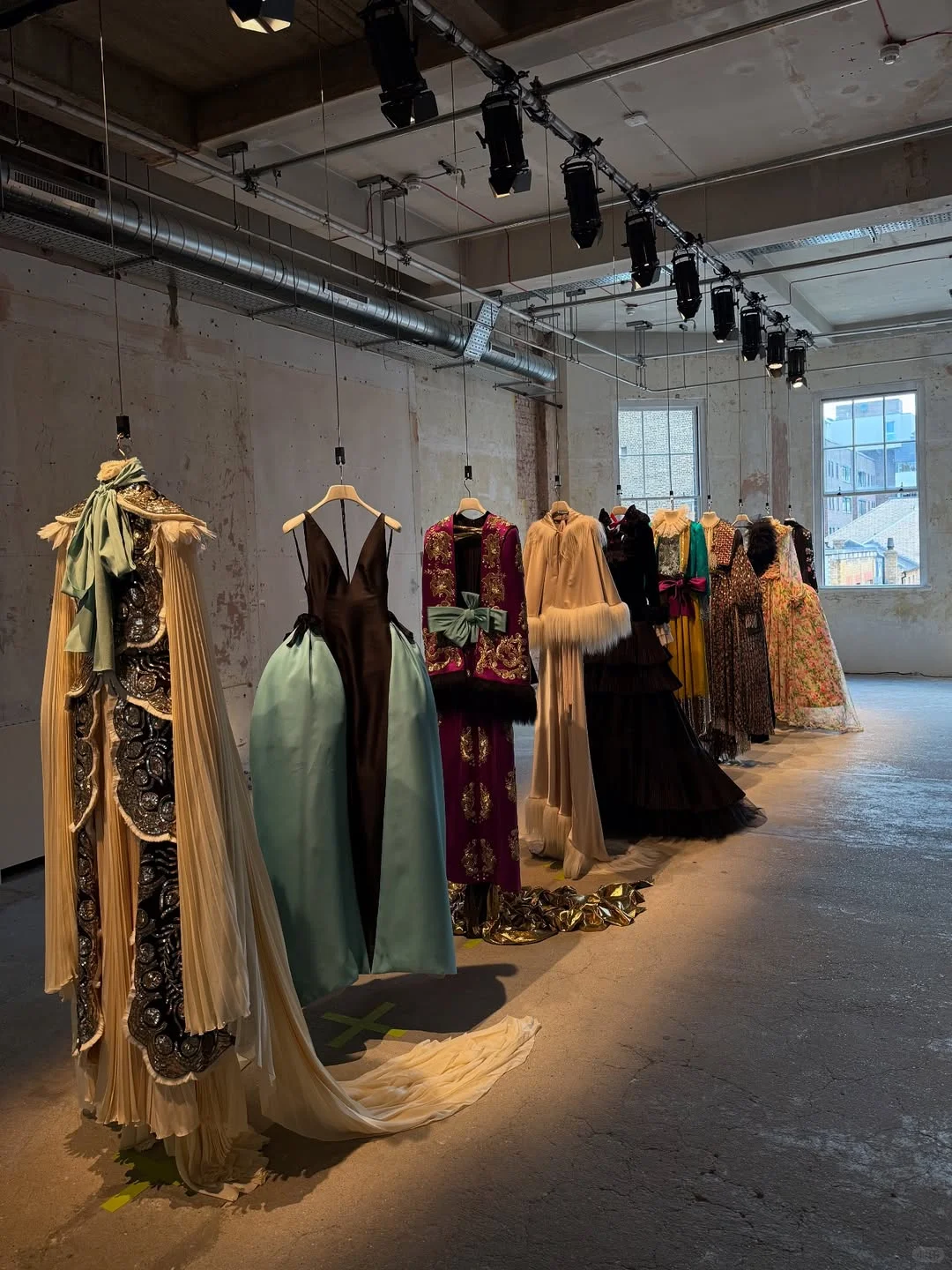 Valentino 展会