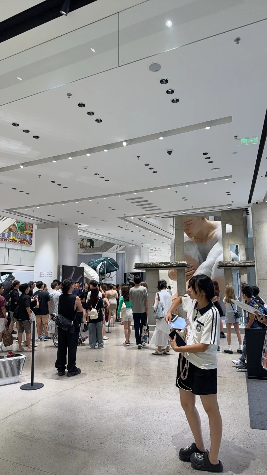 巨物展