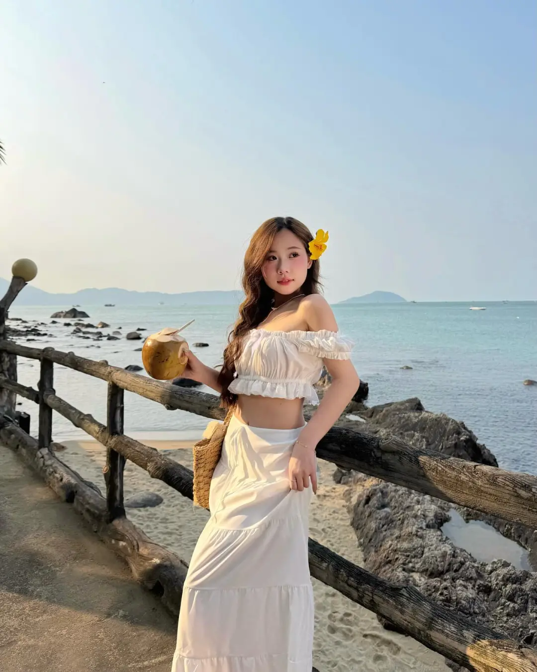 海边氛围感穿搭、海边拍照太出片啦！