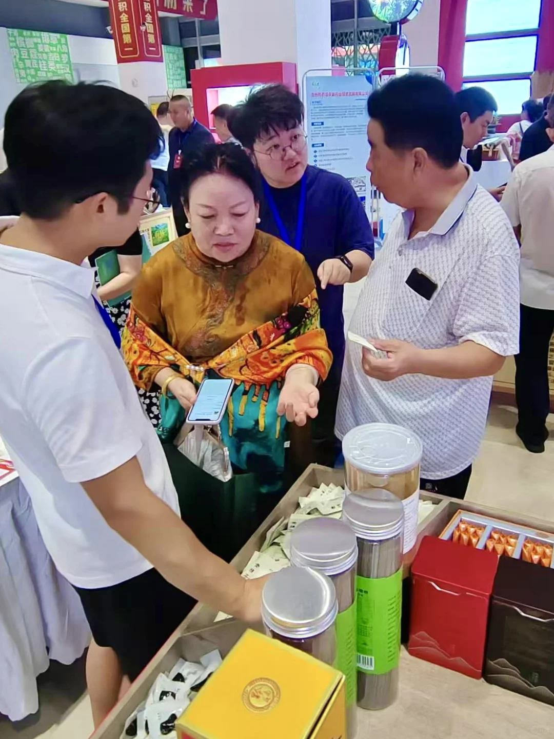 亳州展销会｜好黄精就选黔多花，全靠绿色手段