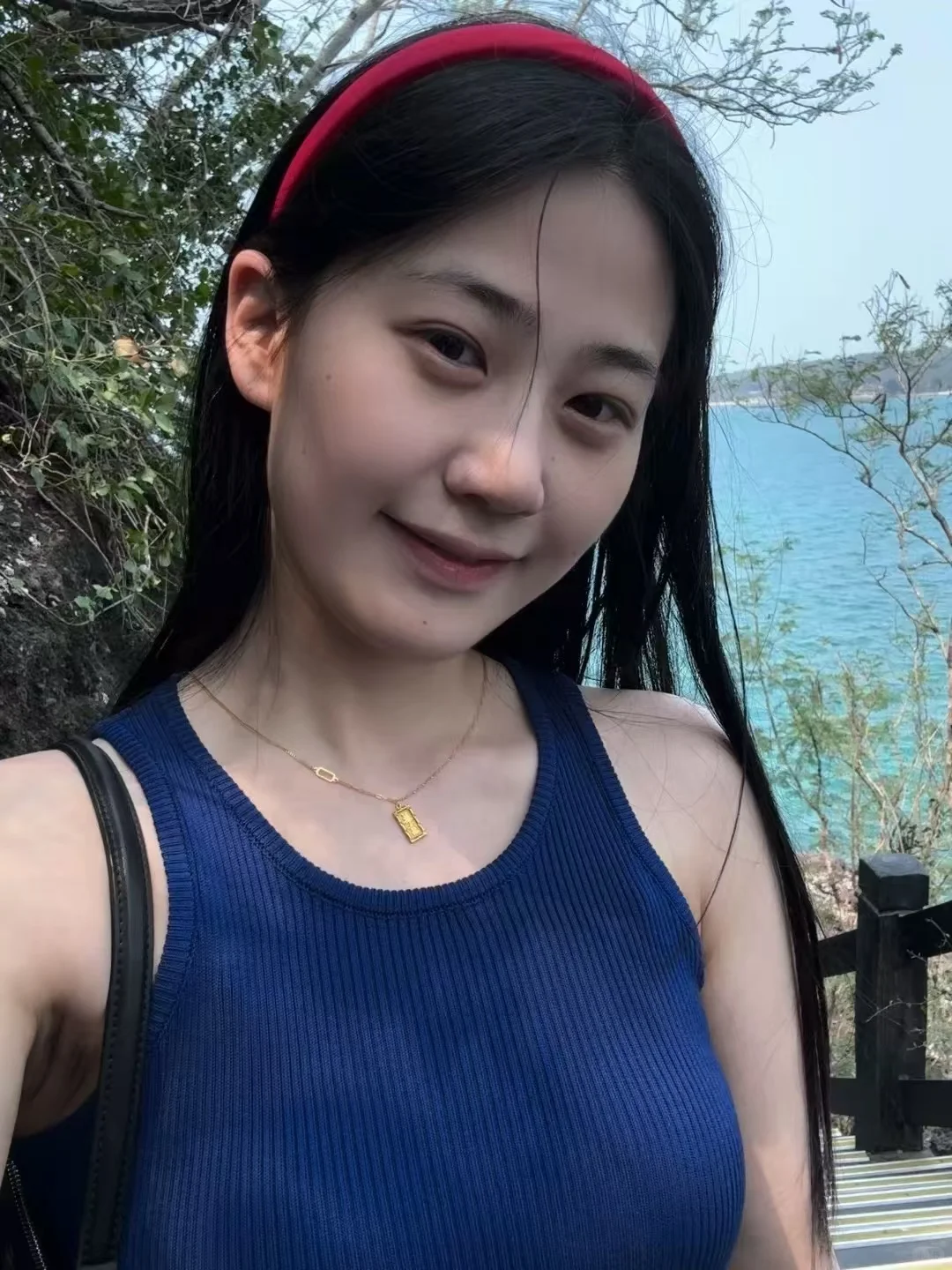 海边穿连衣裙也太好看了叭