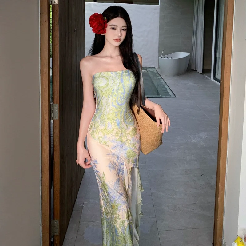 海边度假必备?性感印花长裙