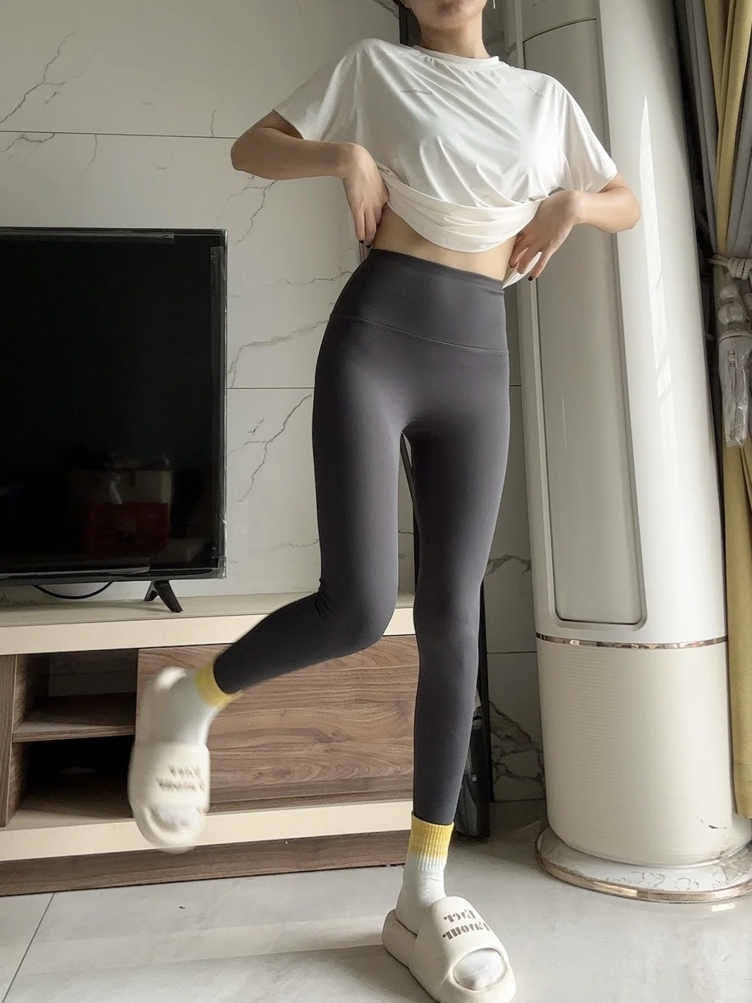正面不显三角区！超显瘦！瑜伽裤！才20+?去买