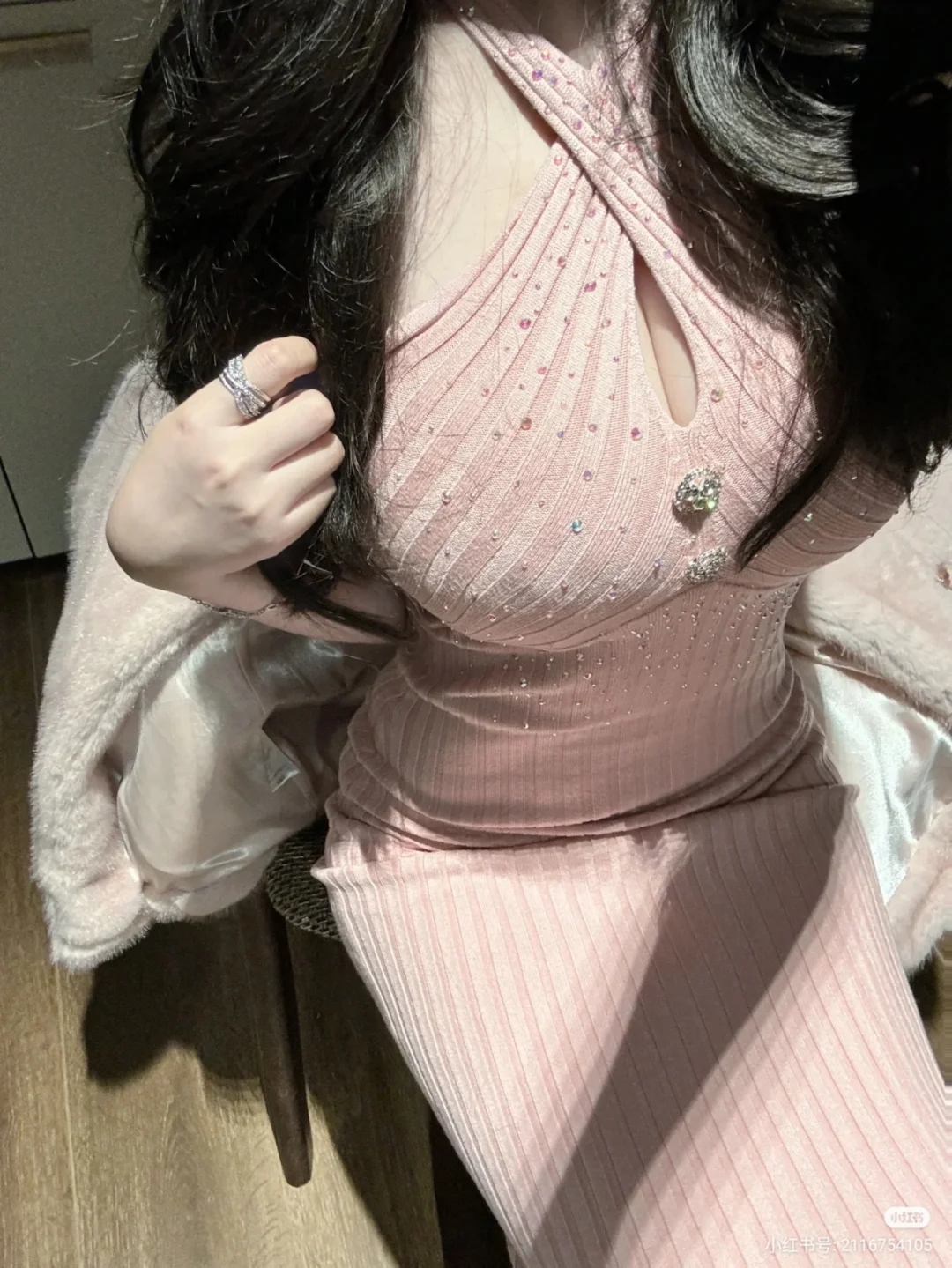 姐姐好性感 美女