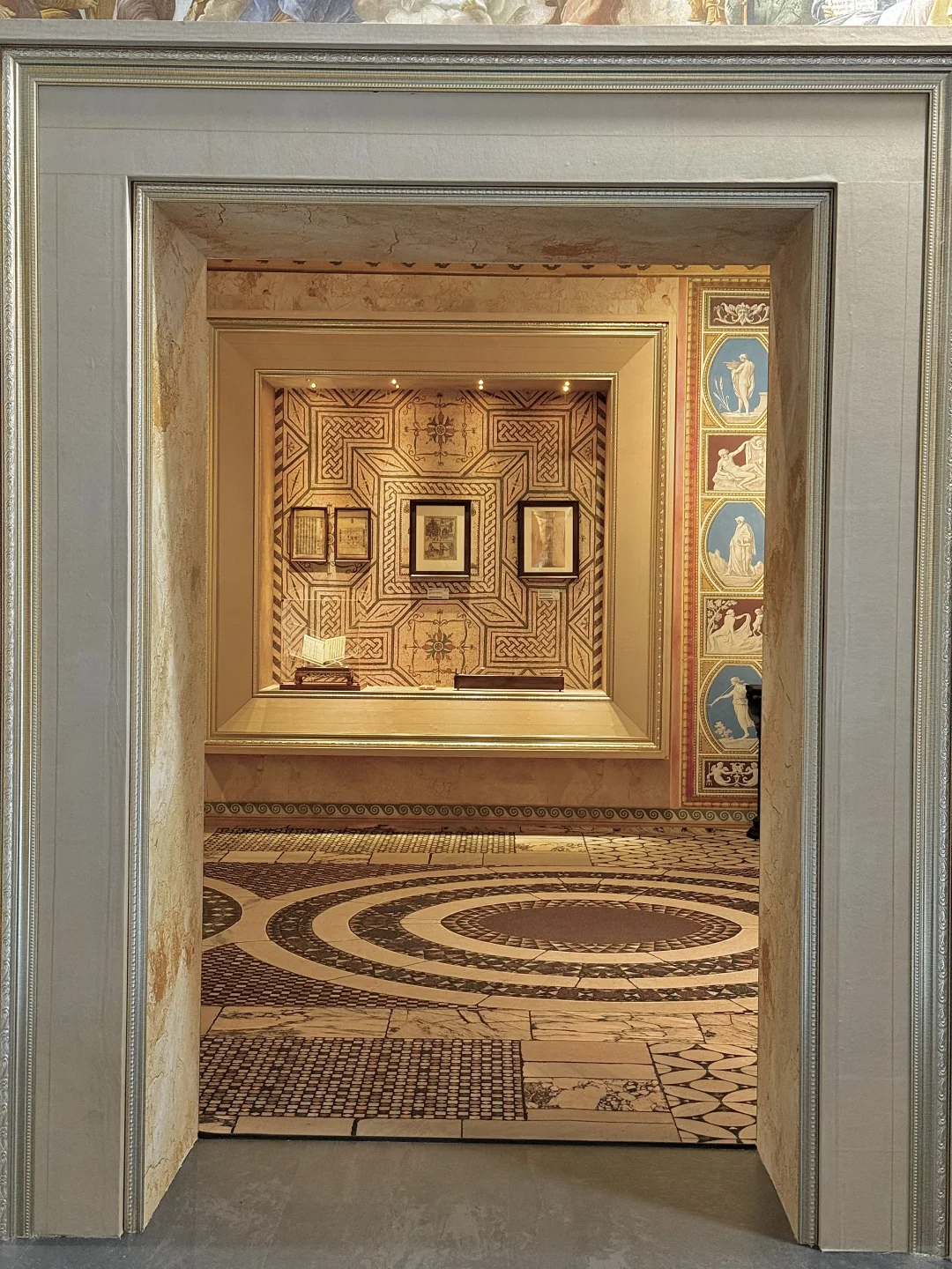 上海绝美新展｜?️仿佛闯入中世纪…