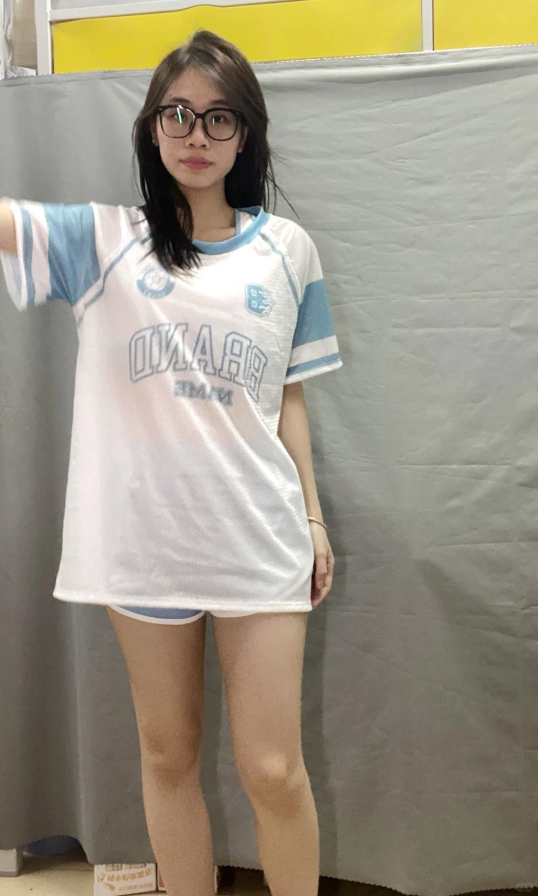 新买了一个泳衣喜欢