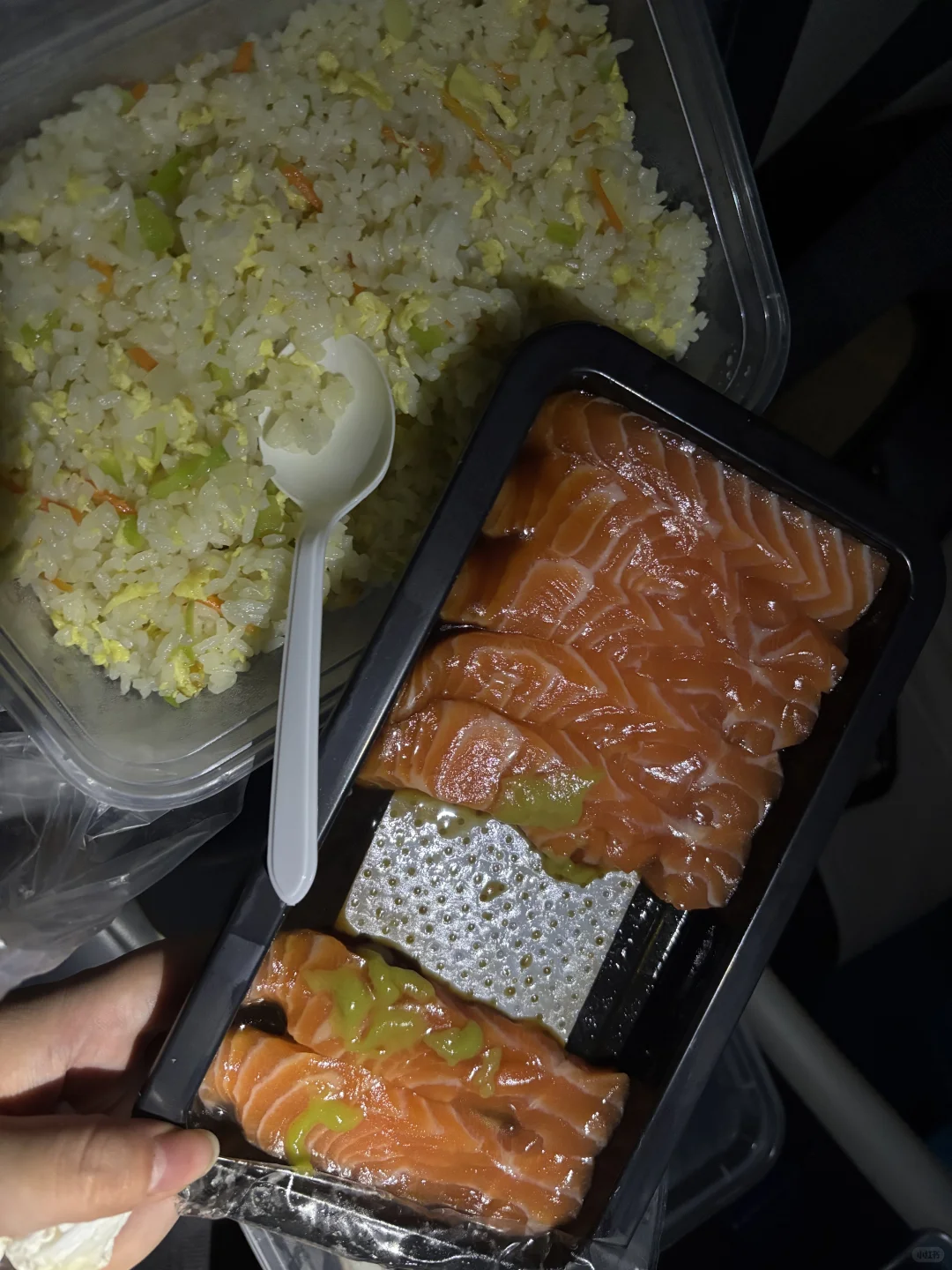 这不是三文鱼吧！农村孩子第一次吃！