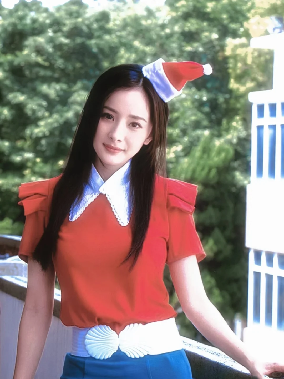 盘点一期杨幂红色服装穿搭