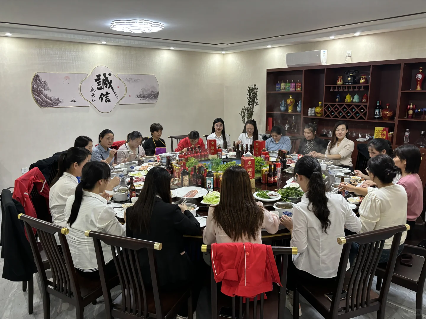石家庄招聘国际站运营。双休法休五险，