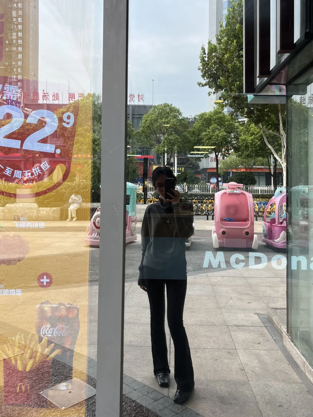 大姐姐出街，闲杂人等通通闪开
