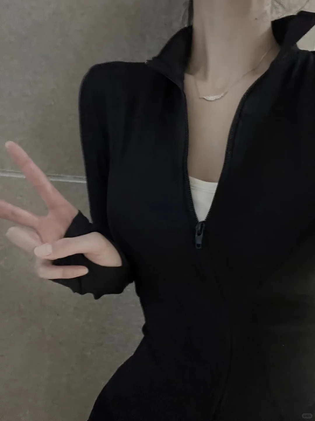30r！太绝了！想焊身上的瑜伽服！！！