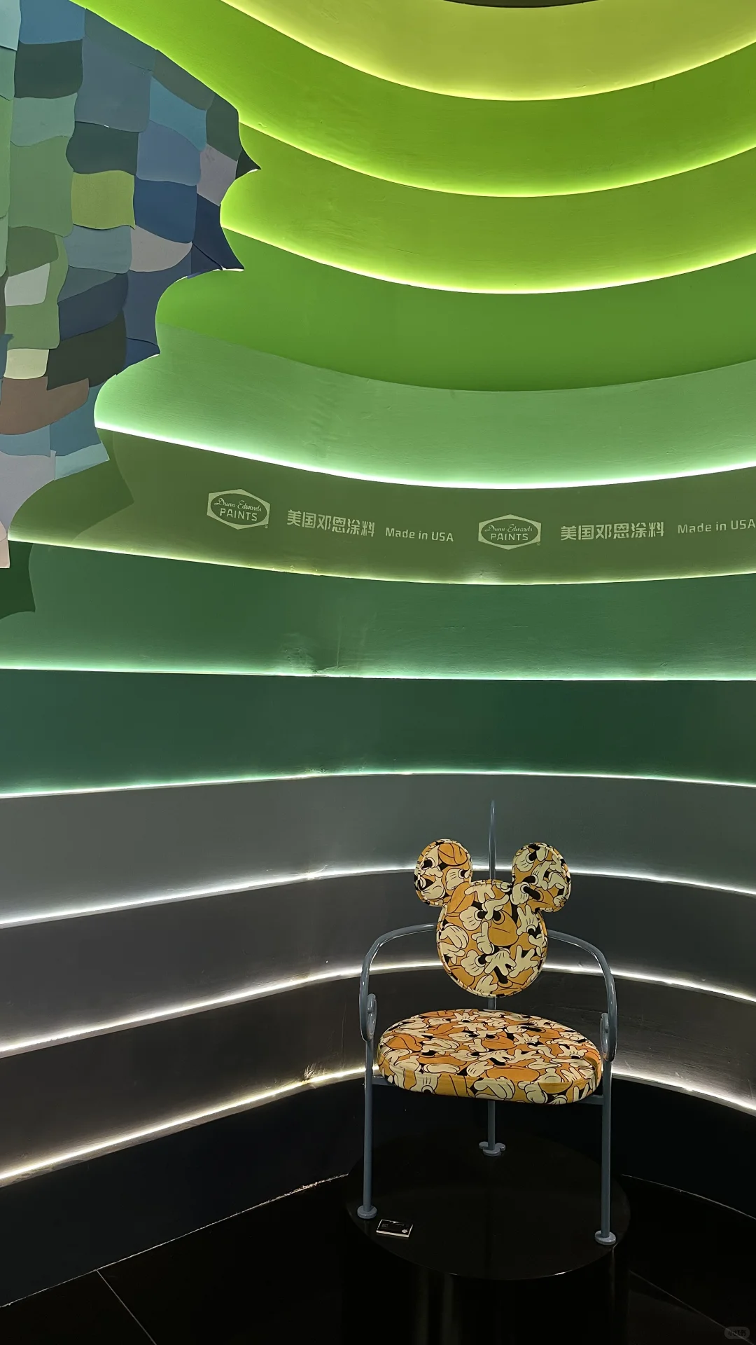 还是没忍住，吐槽一下今年的广州设计周！
