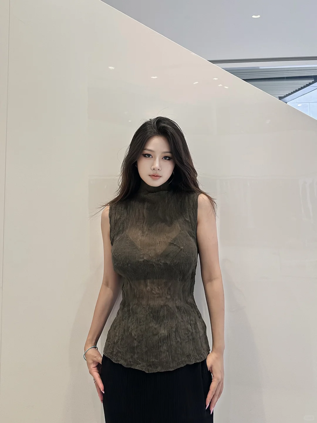 三宅一生柳条给我一种秋季人妻感