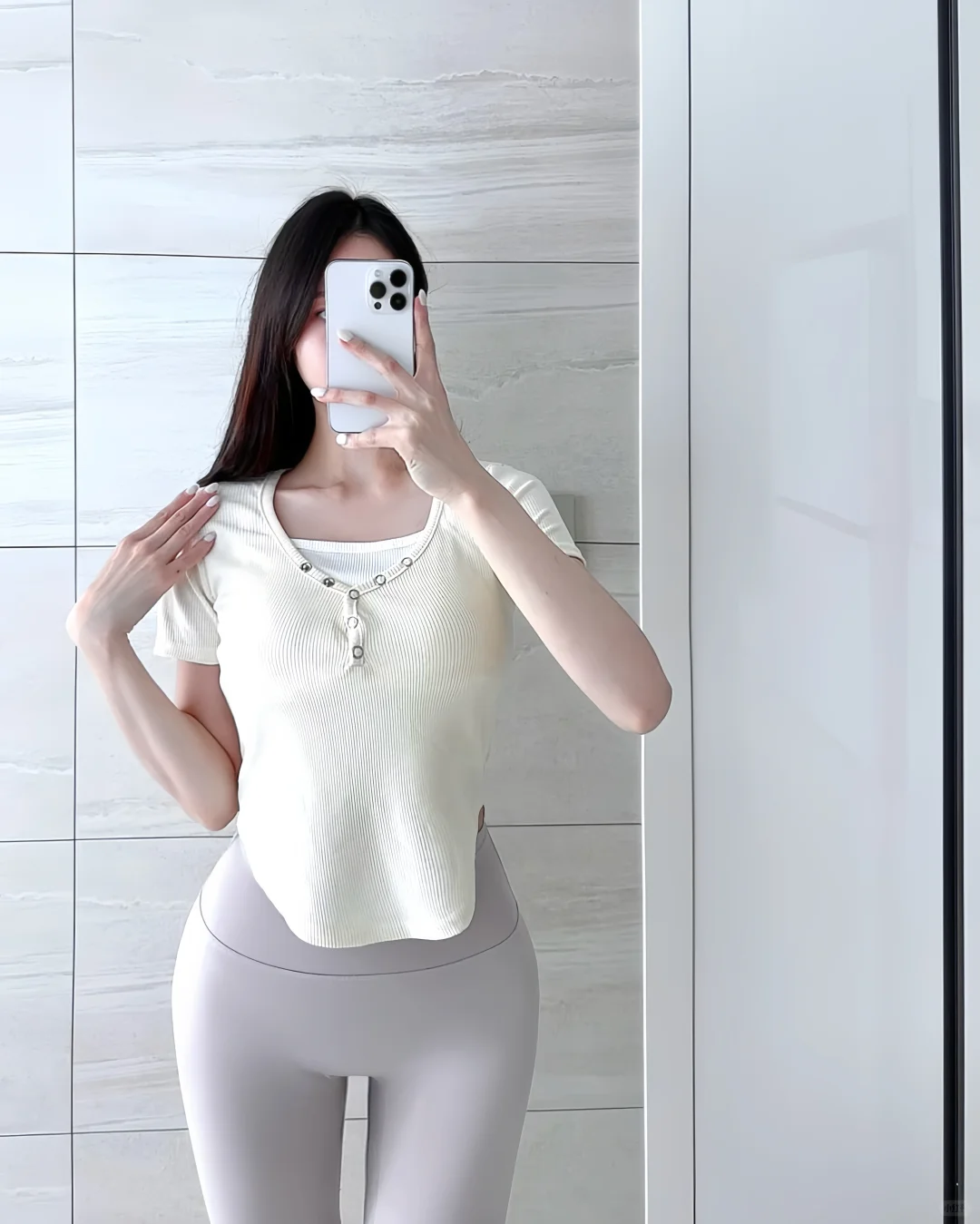 好像男生比女生更懂瑜伽服