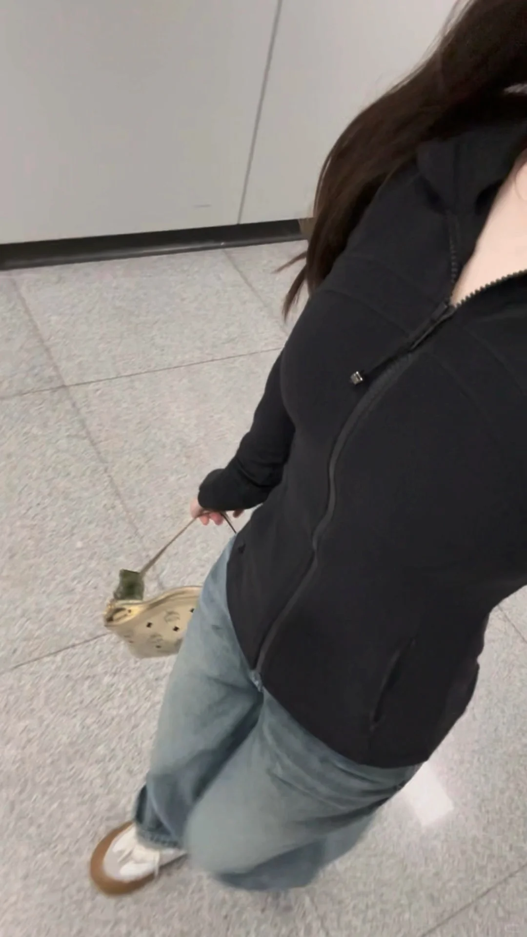 穿上define这世界又多了一位自信女人