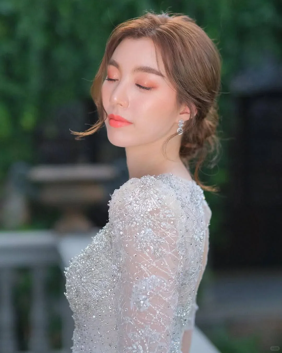 盘发奥子