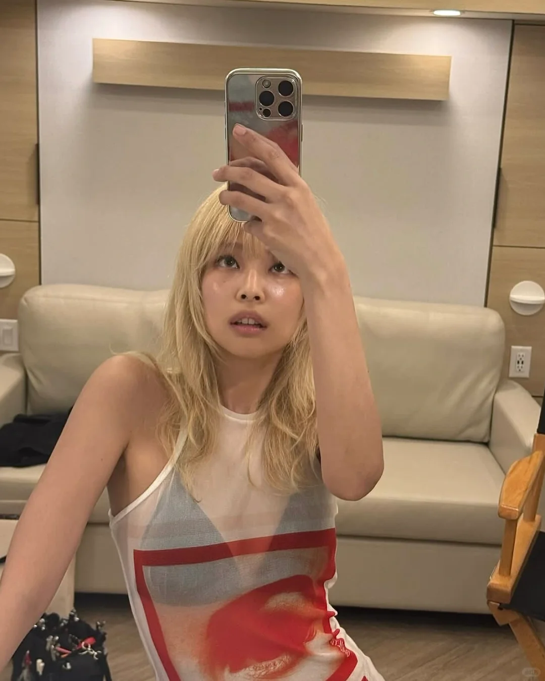 一些你绝对没见过的辣Jennie美照?