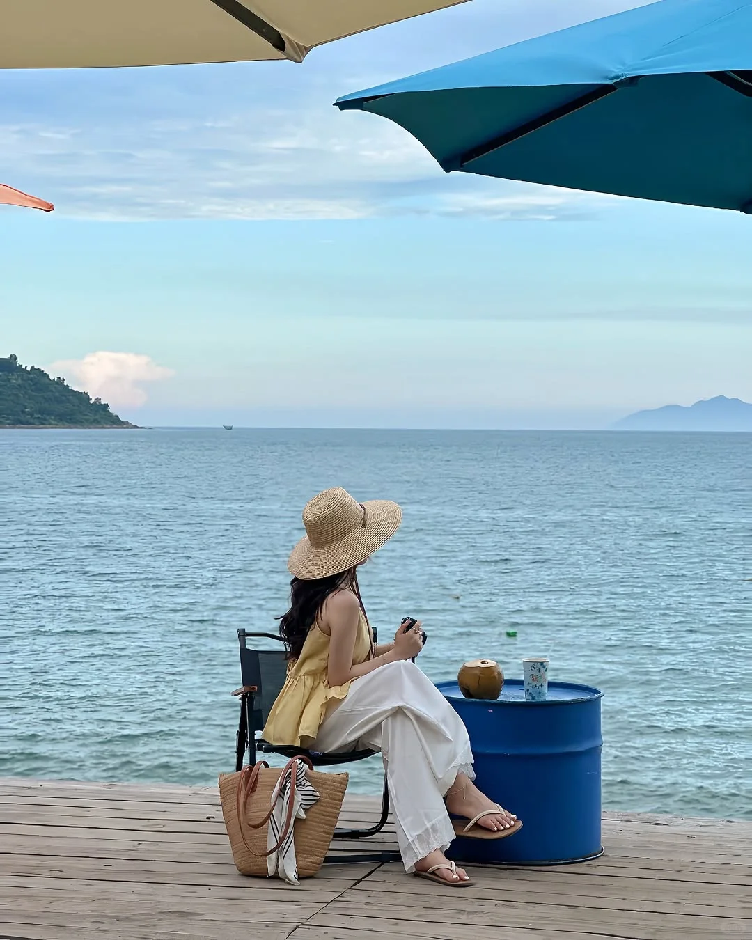 告别单调！海边穿搭也能玩转高级感