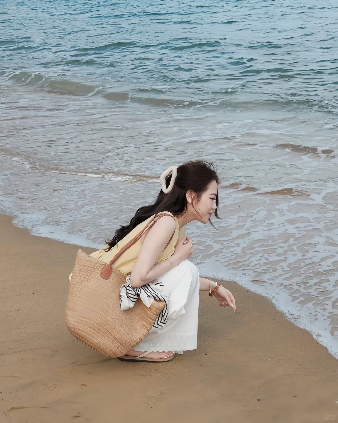 告别单调！海边穿搭也能玩转高级感