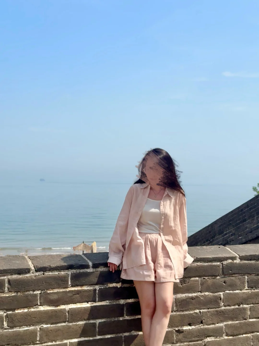 在海边的几身超满意穿搭