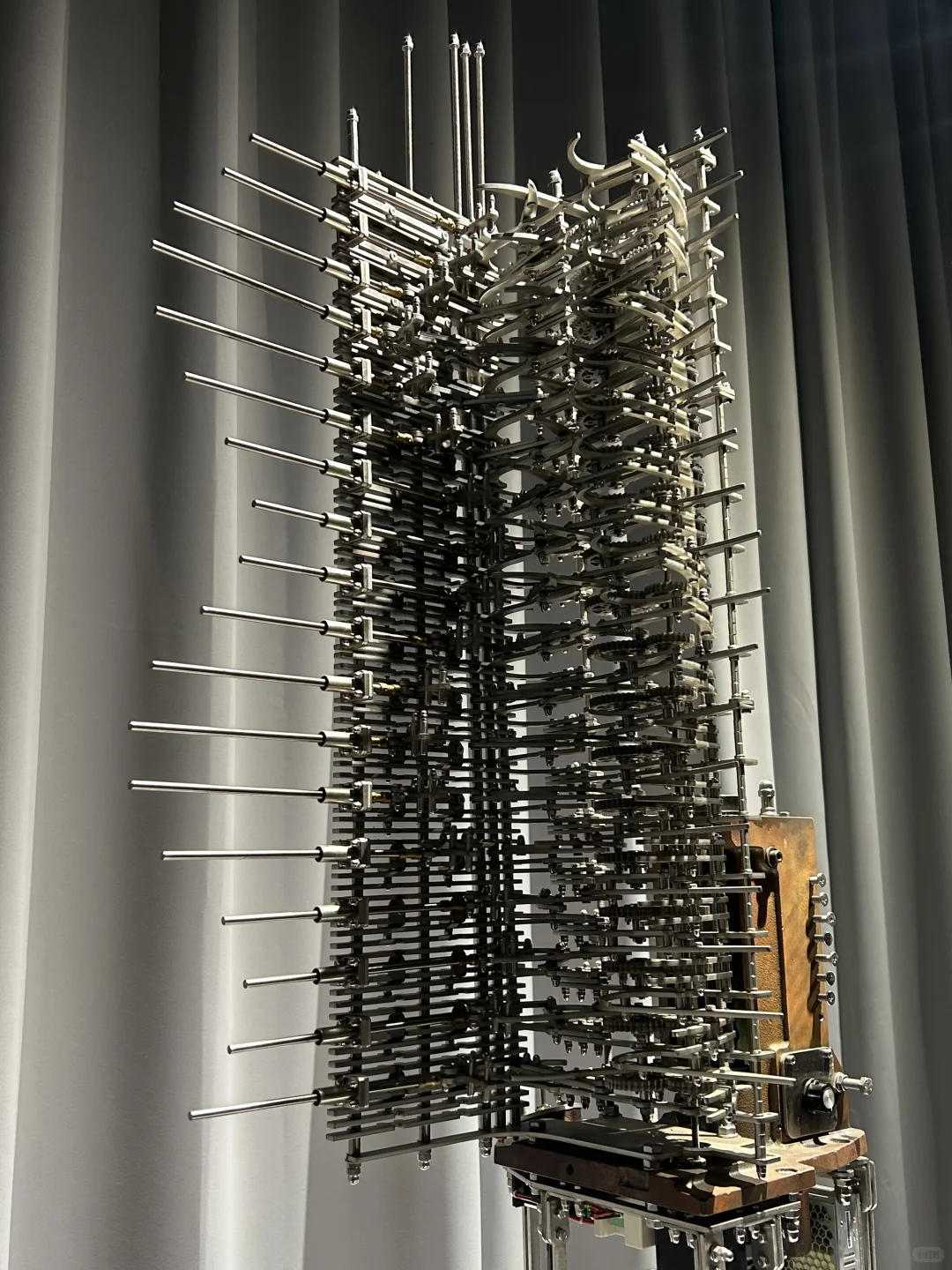 国美毕业展⚙️这几个作品nb《plus！会动！?