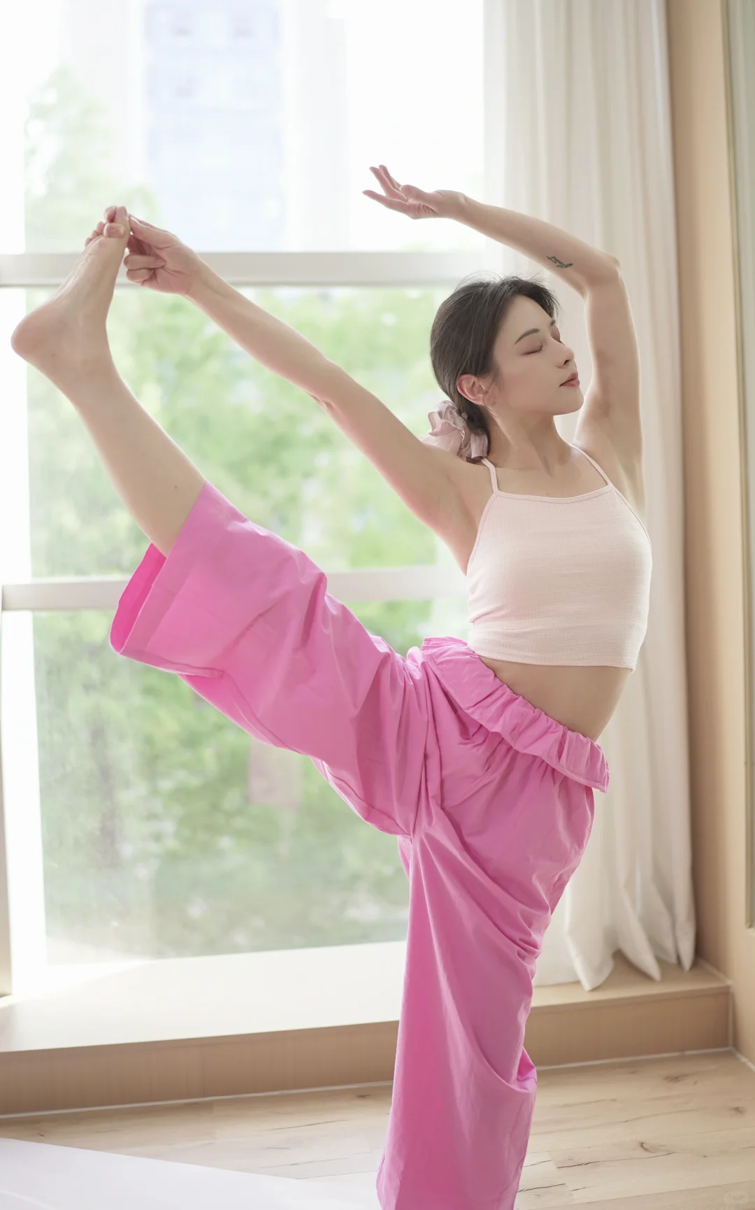 Yoga｜连呼吸里都带着草莓气泡水的清甜?