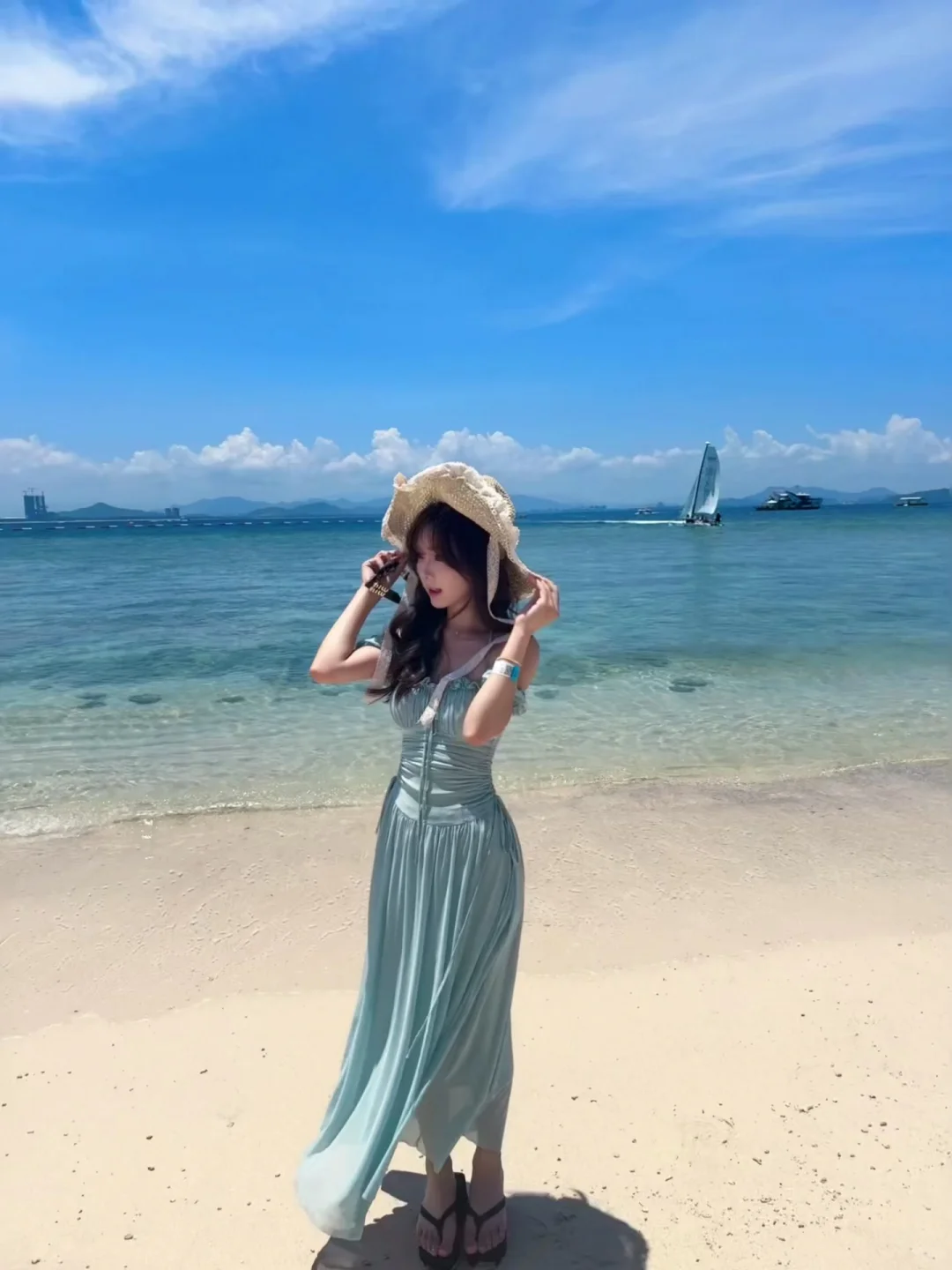 被问爆的蓝裙子！小个子穿出大长腿?