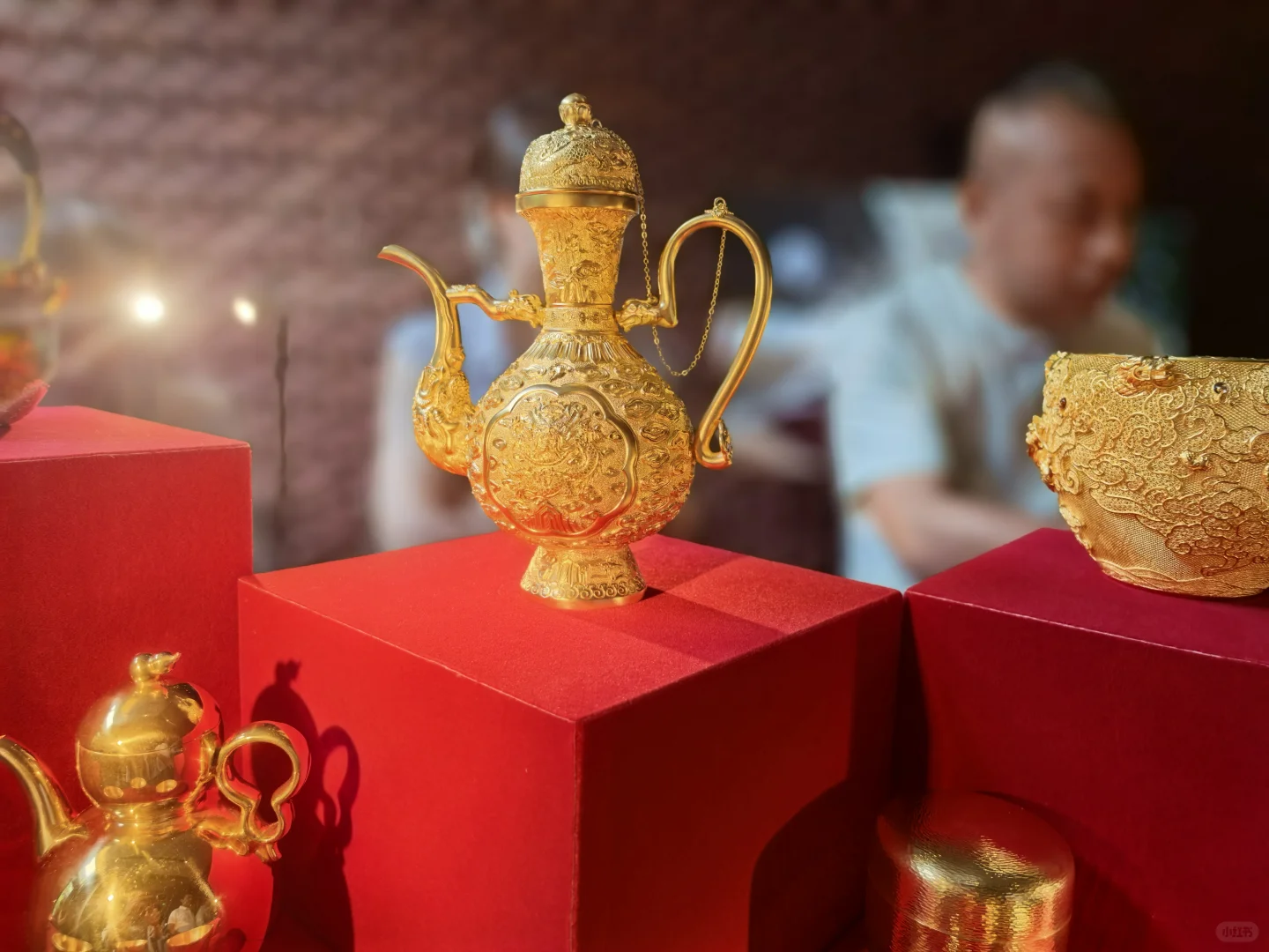 周大福VIP黄金珠宝展销