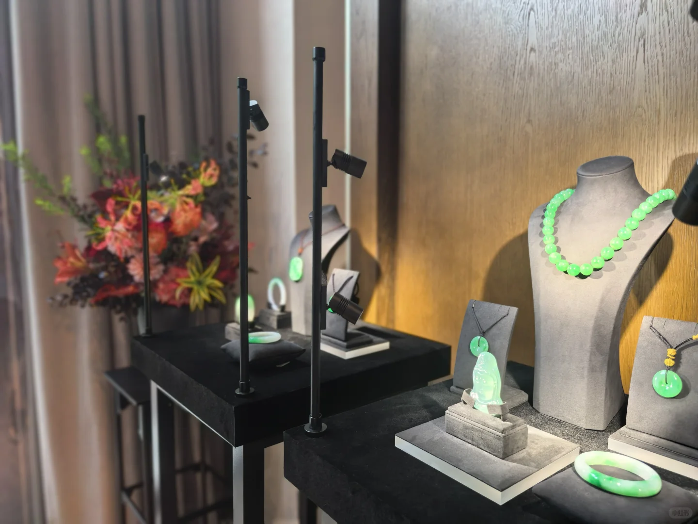 周大福VIP黄金珠宝展销