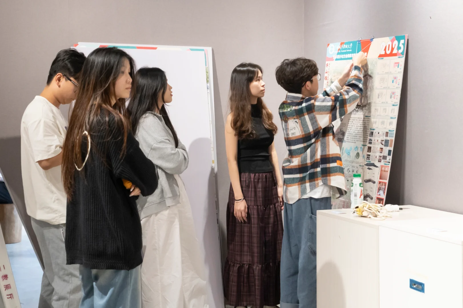 ?城大 2025 届毕业设计展 | 《万象》
