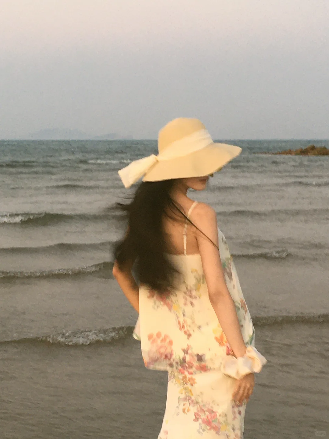这套衣服在海边被好多人夸啦