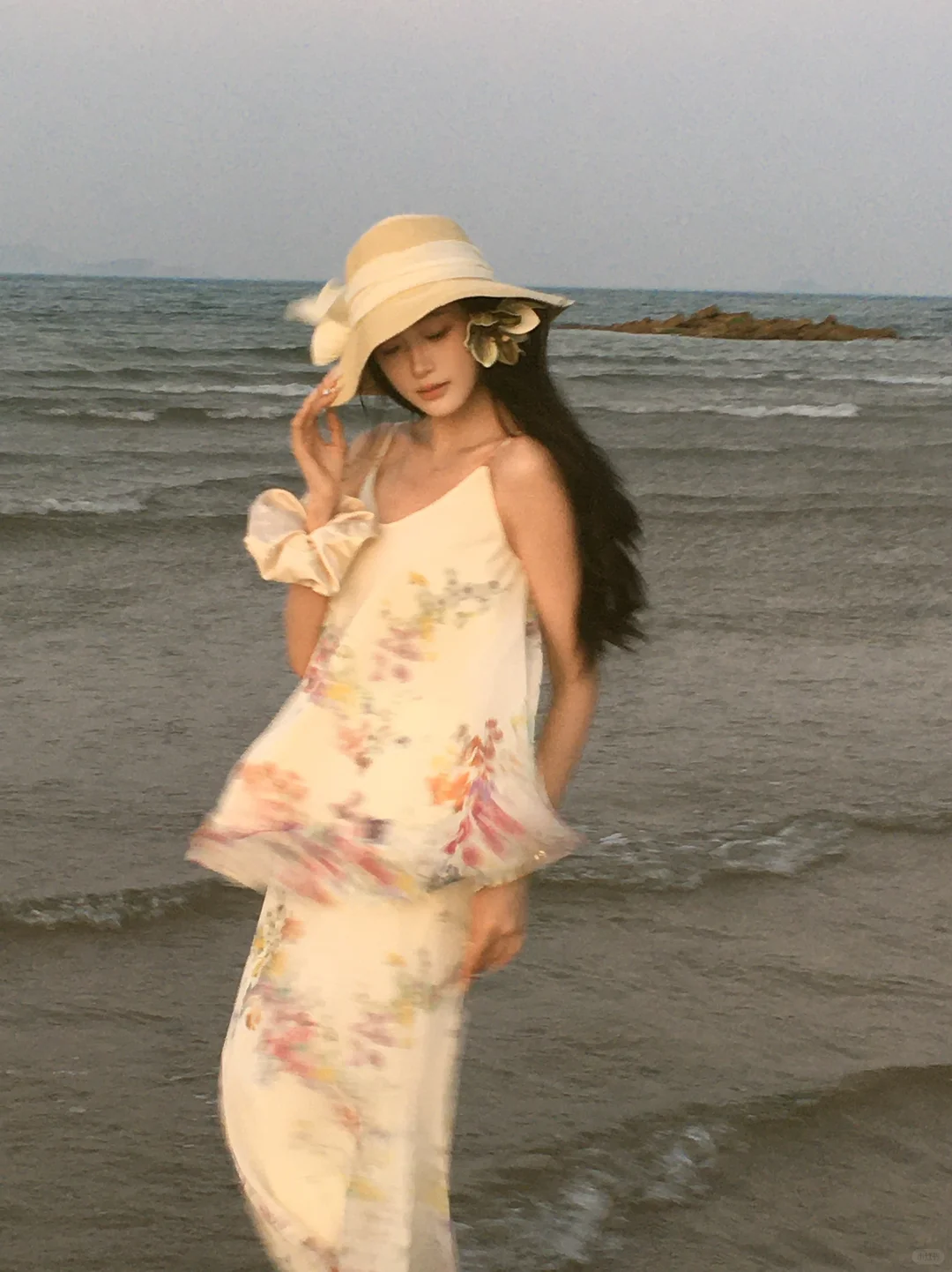 这套衣服在海边被好多人夸啦