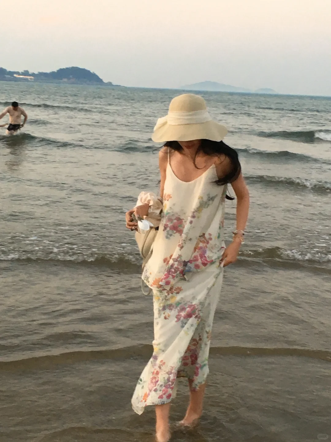 这套衣服在海边被好多人夸啦