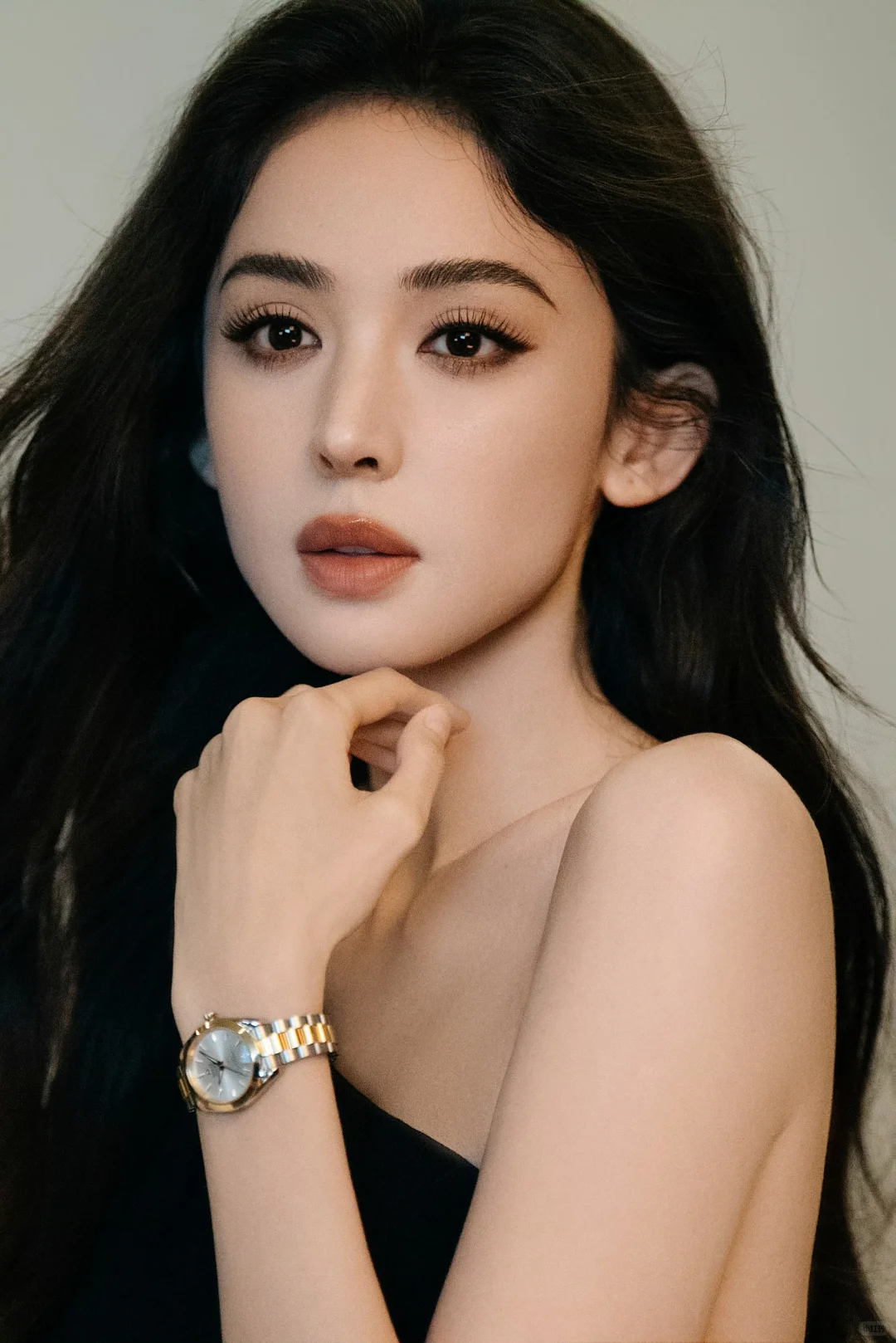 女娲毕设！新疆神颜真的鲨疯了