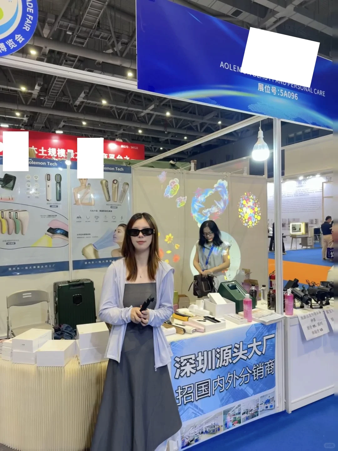 来客户展会拍素材啦！