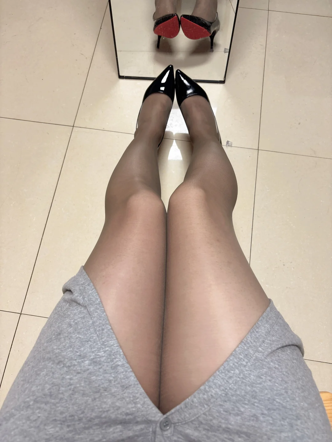 今日cos人妻感穿搭～