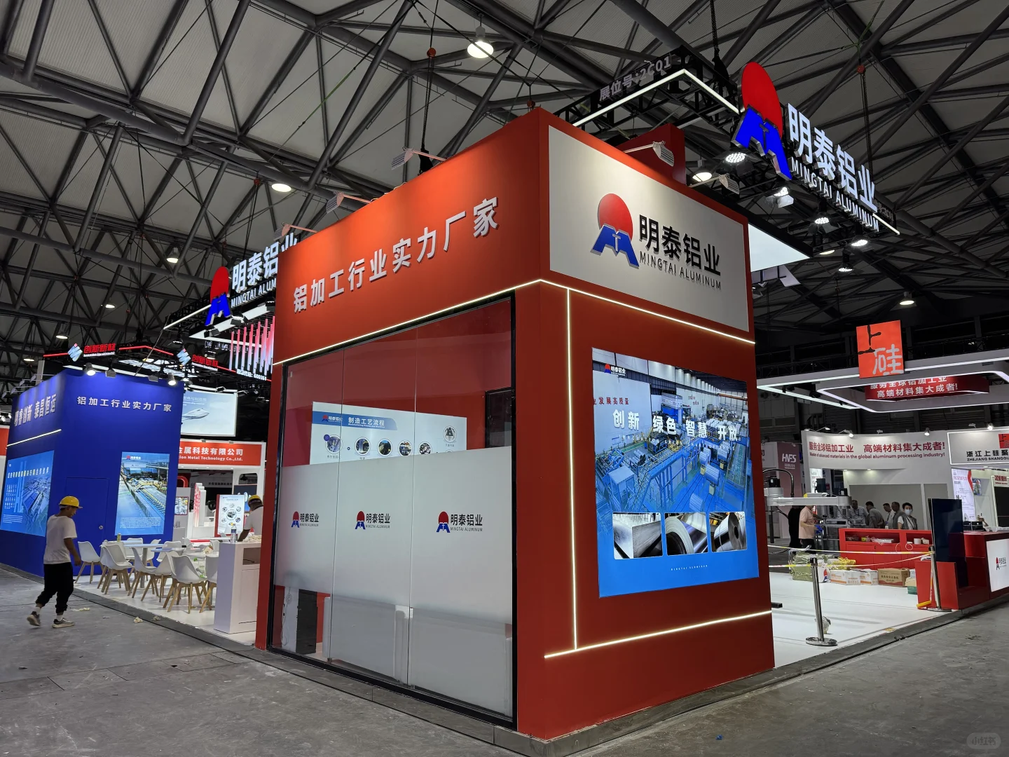 明泰铝业展台｜工业风与品牌力的碰撞?