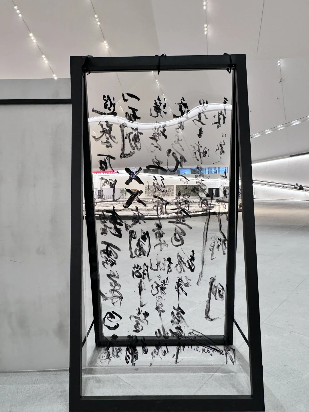 大同美术馆 ｜工业风的光影建筑