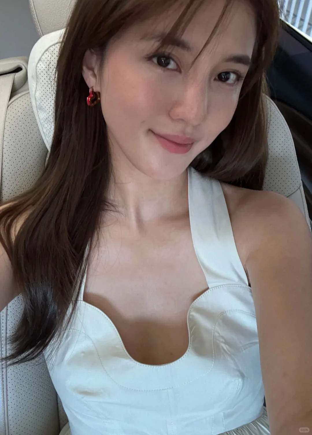 菩萨。。。瞬间对漂亮有了新的认知