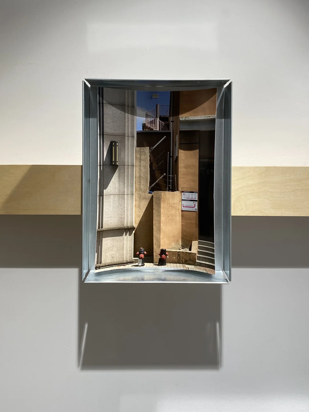 设计工作室里的摄影展