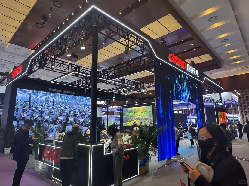北京视听装备展｜科技感爆棚的LED展台✨