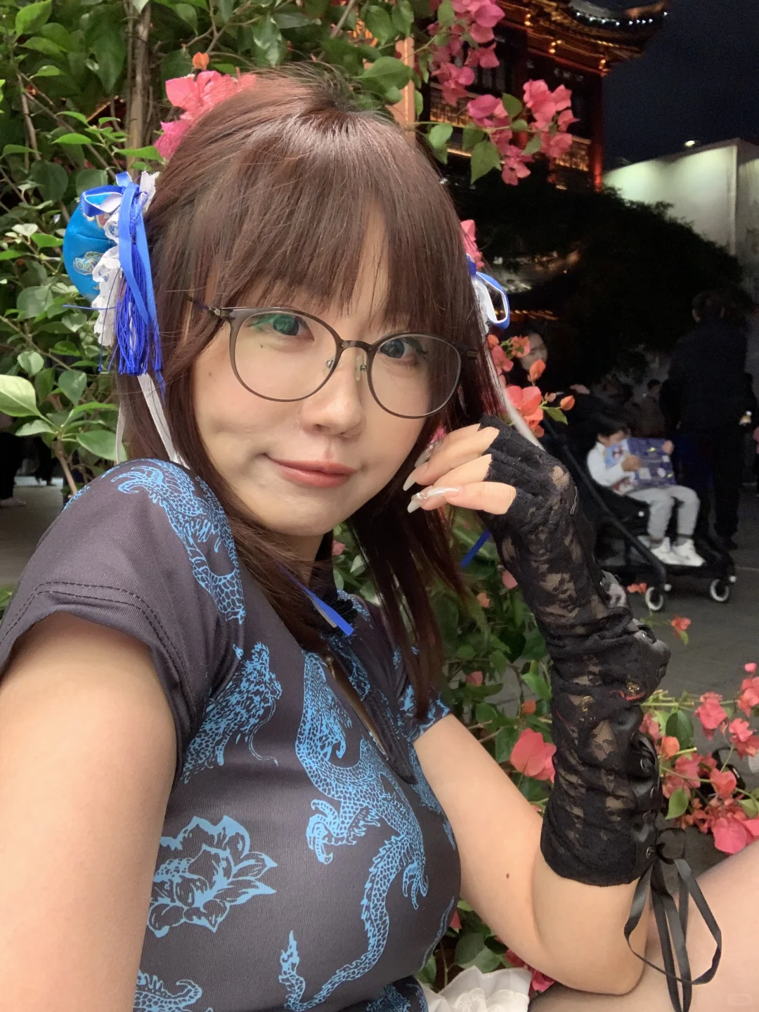 四十岁装嫩大妈