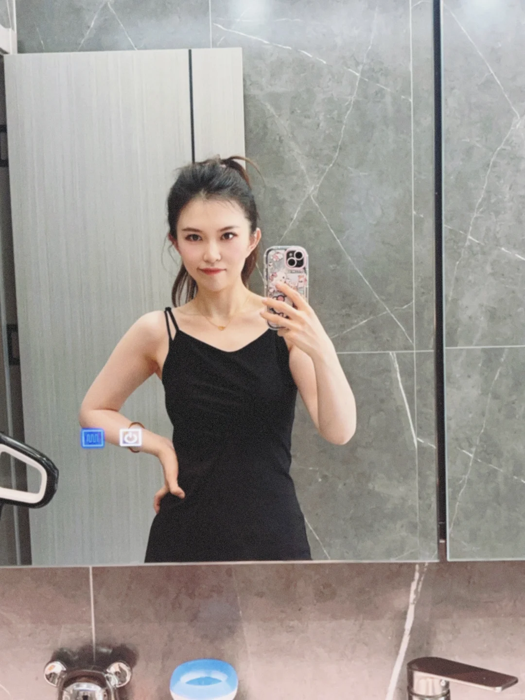 所以说你们觉得少妇应该________？