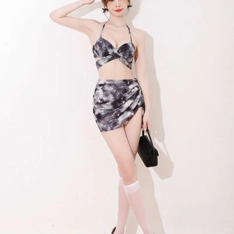 夏日泳装分享?甜辣女孩必备三件套泳衣