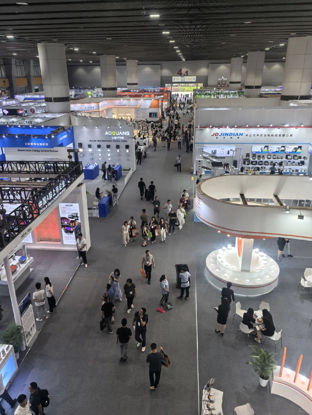 光亚展 day1