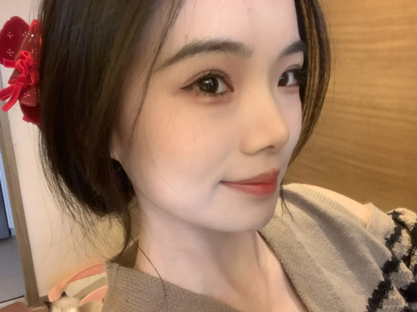 朋友说有种岁月静好的人妻感