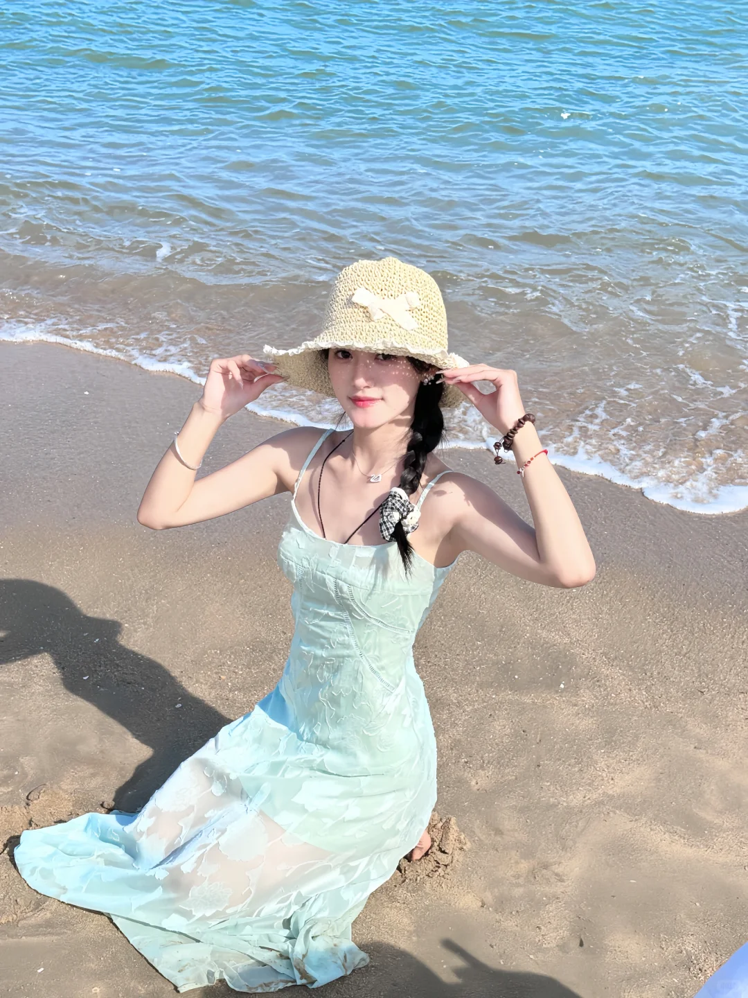 这个?来海边好出片～