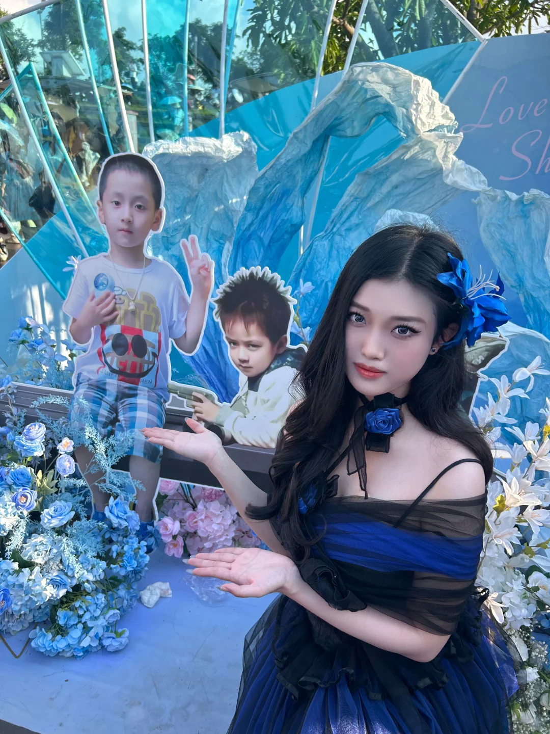 克莱因蓝礼服怎么选?糖妹带你一篇速通！